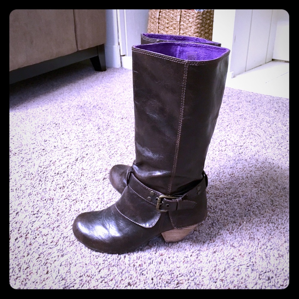 🦋 GUC gorgeous BLOWFISH below knee heeled boots